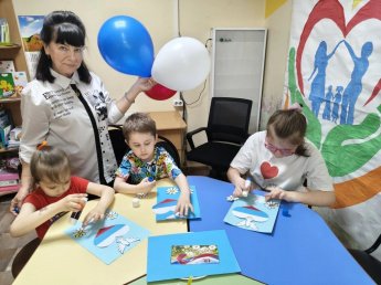 Сердцем прикоснуться к России